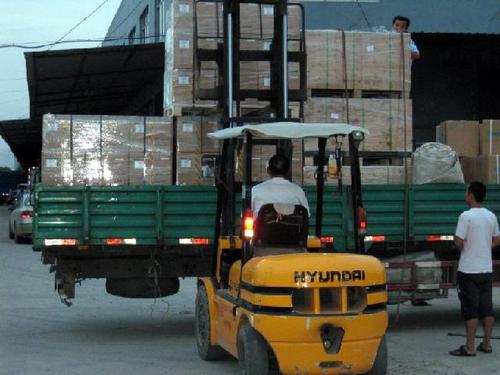 憑祥至越南貨運(yùn)專線 高效便捷的貨物進(jìn)出口通道